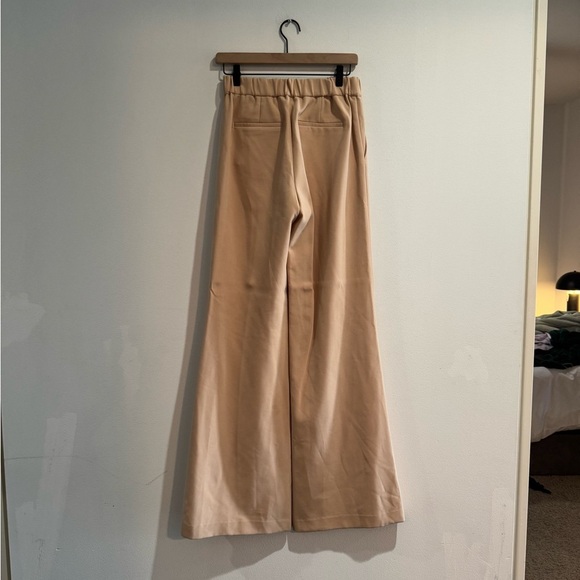 Alice + Olivia Dylan High Waist Wide Leg Pants NWOT | Size 4 - Picture 3 of 3